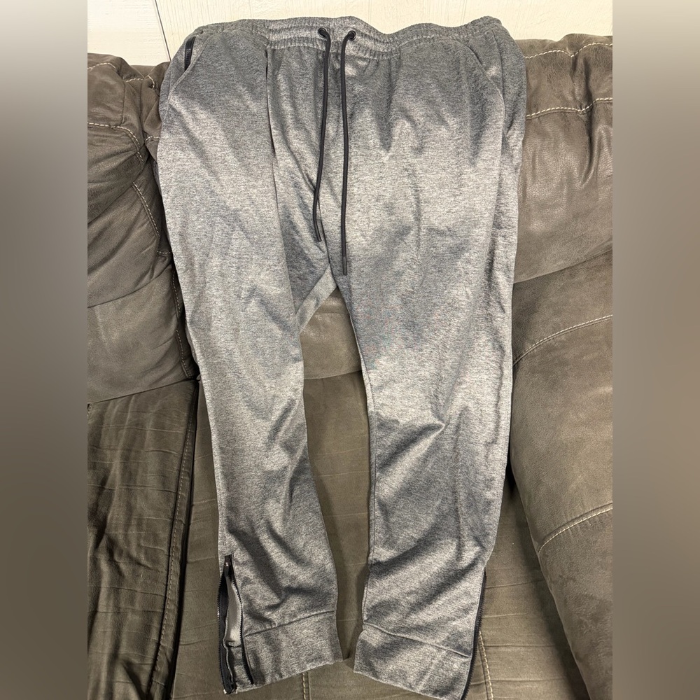 Foundry Men's Athletic Jogger Pants - Gray